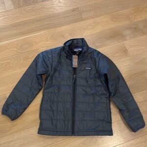 Boys Patagonia gray insulated jacket size YL